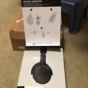 Bose On Ear Wireless Headphones. New Never Used